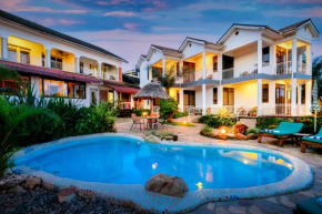 2 Friends Beach Hotel